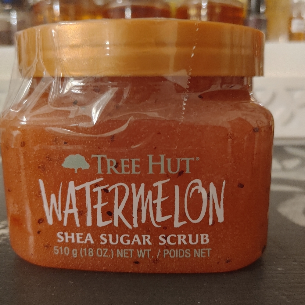TREE HUT SUGAR SCRUB IN 🍉 WATERMELON/ NEW